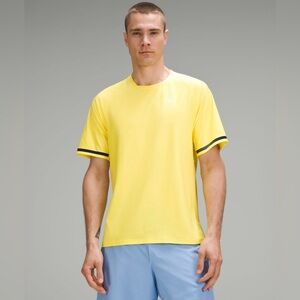 Lululemon Yellow Tennis short sleeve shirt (M) Brand New with Tags.